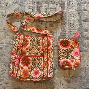 Vera Bradley pink paisley crossbody bag & makeup bag bundle